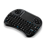 Mini teclado inalámbrico Agiler 2.4Ghz con panel táctil y teclado QWERTY, teclado inalámbrico portátil con control remoto con receptor USB para computadora portátil, PC, tabletas, Windows, Mac, TV, Xbox, PS3 y Raspberry Pi. Negro